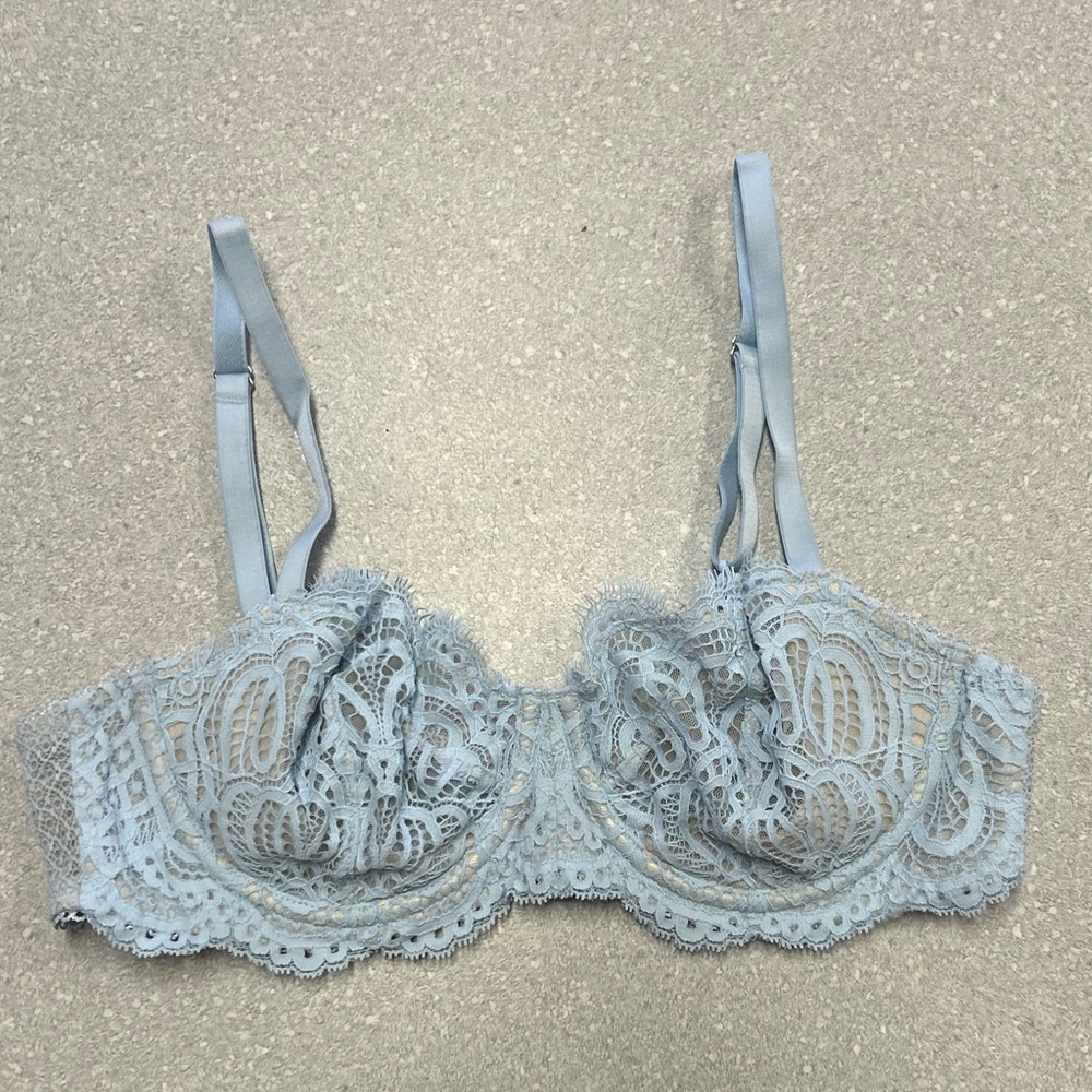 Victoria's Secret Soft Blue Lace Bra